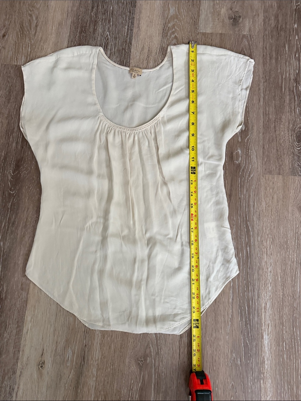 Babaton Cream Scoop-Neck Short Sleeve Blouse 100% Silk XS - Picture 6 of 6
